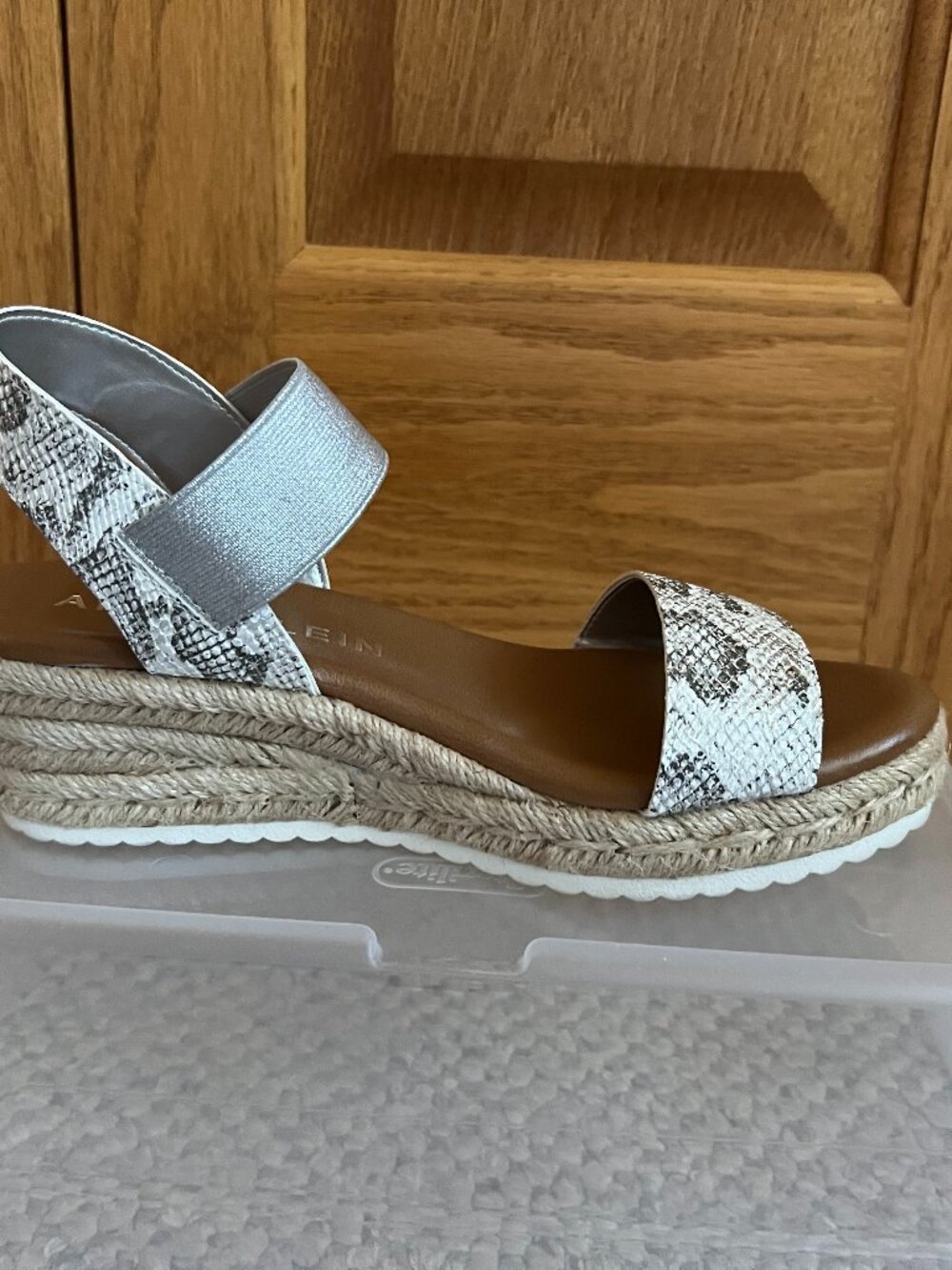ANNE KLEIN -- Cait Snake-Print Espadrille Wedge Sandal -- Excellent Condition - Picture 11 of 12